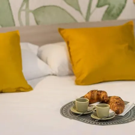 Airport Area With Free Parking