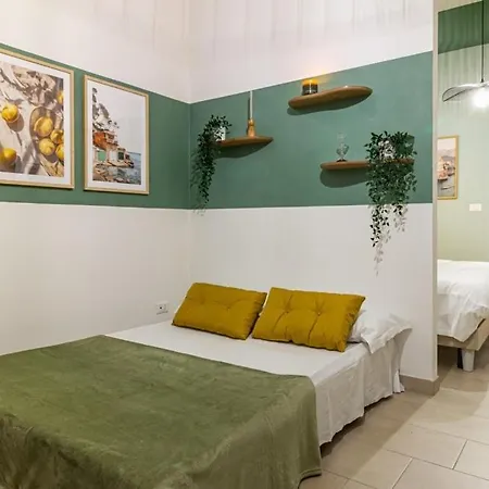 Holiday home Airport Area With Free Parking *