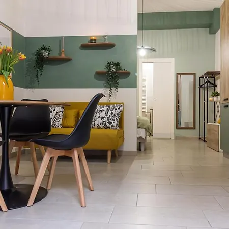 Airport Area With Free Parking Holiday home